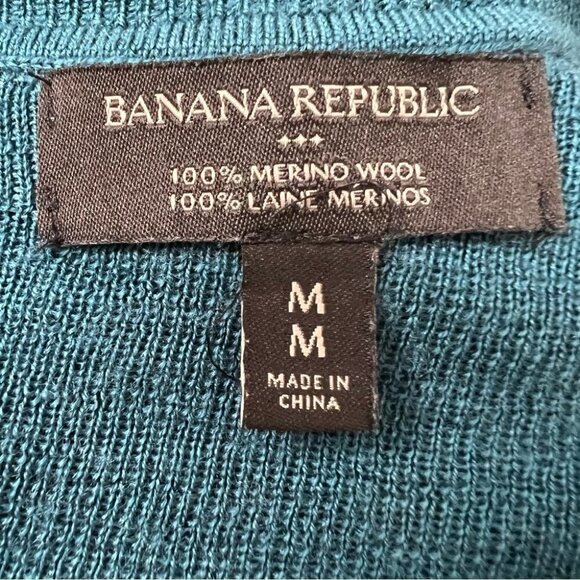 BANANA Republic Merino Wool Vneck Long  Sleeve Sweater Size Medium - Picture 7 of 9